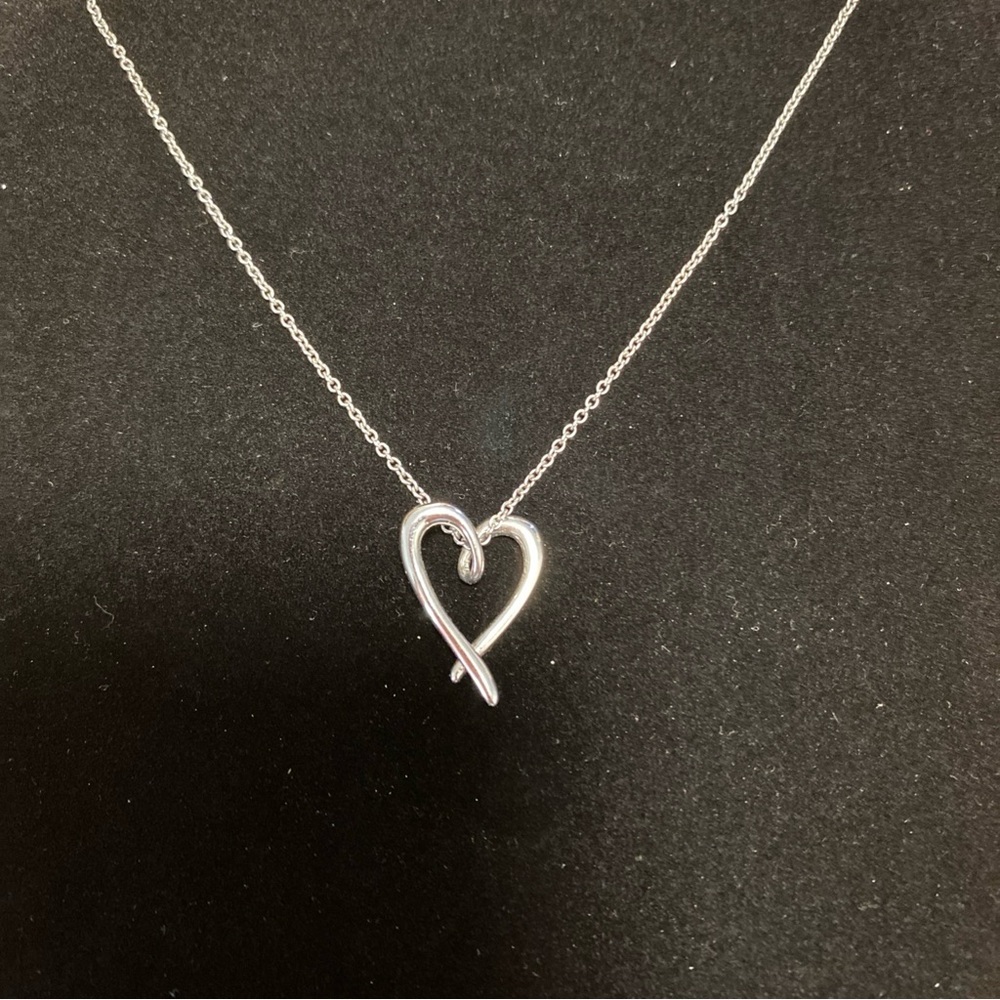 Elegant Women’s Adjustable Stainless Steel Necklace Heart 18.5”-20.5”